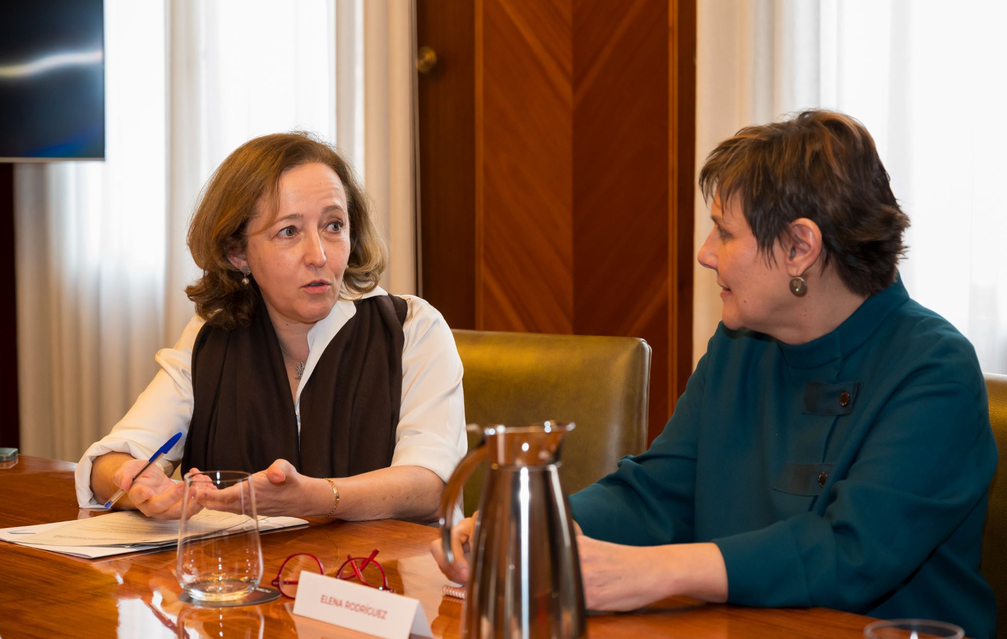 La presidenta del CSIC y la secretaria General de Inclusión durante la reunión / Vinca Page (CSIC)